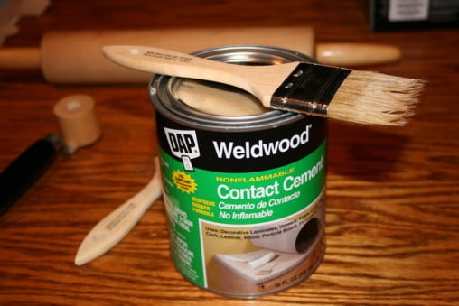 Which adhesive or glue to choose for leathercraft